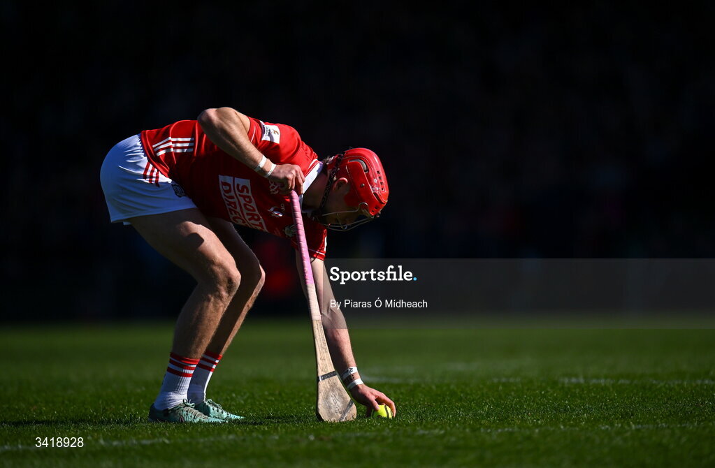 5 April 2026; Alan Connolly of Cork prepares to take a free during the Allianz Hurling League Division 1A final match between Limerick and Cork at TUS Gaelic Grounds in Limerick. Photo by Piaras Ó Mídheach/Sportsfile