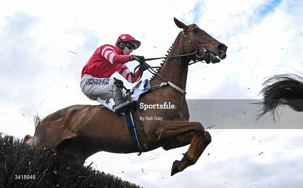 6 April 2026; Blood Destiny, with Brian Hayes up, during the Underwriting Exchange Fairyhouse Steeplechase during day three of the Fairyhouse Easter Festival at Fairyhouse Racecourse in Ratoath, Meath. Photo by Seb Daly/Sportsfile