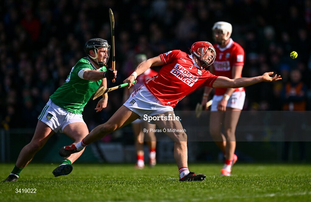 5 April 2026; Ciarán Joyce of Cork in action against Darragh O'Donovan of Limerick during the Allianz Hurling League Division 1A final match between Limerick and Cork at TUS Gaelic Grounds in Limerick. Photo by Piaras Ó Mídheach/Sportsfile