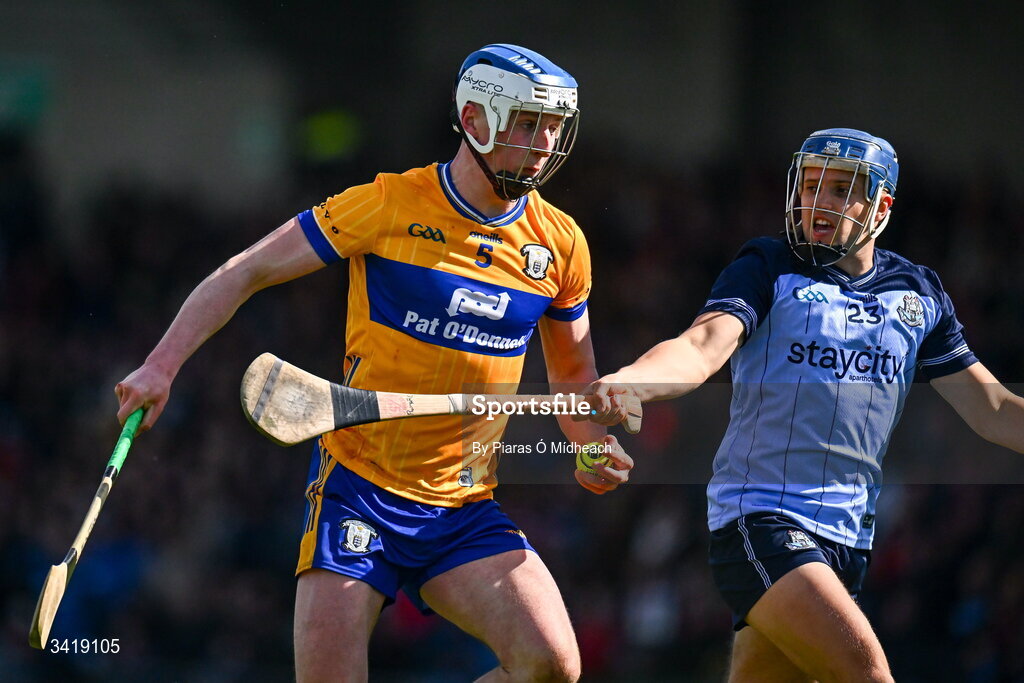 5 April 2026; Diarmuid Ryan of Clare in action against Dara Purcell of Dublin during the Allianz Hurling League Division 1B final match between Clare and Dublin at TUS Gaelic Grounds in Limerick. Photo by Piaras Ó Mídheach/Sportsfile