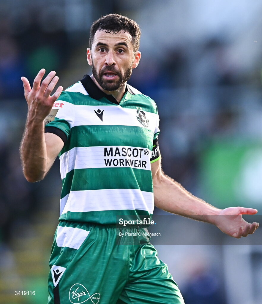6 April 2026; Roberto Lopes of Shamrock Rovers during the SSE Airtricity Men's Premier Division match between Shamrock Rovers and Shelbourne at Tallaght Stadium in Dublin. Photo by Piaras Ó Mídheach/Sportsfile