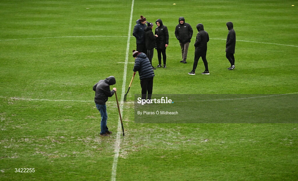10 April 2026; Referee Rob Hennessy, fifth from left, in discussion with officials before the SSE Airtricity Men's Premier Division match between Galway United and Shelbourne at Eamonn Deacy Park in Galway. Photo by Piaras Ó Mídheach/Sportsfile