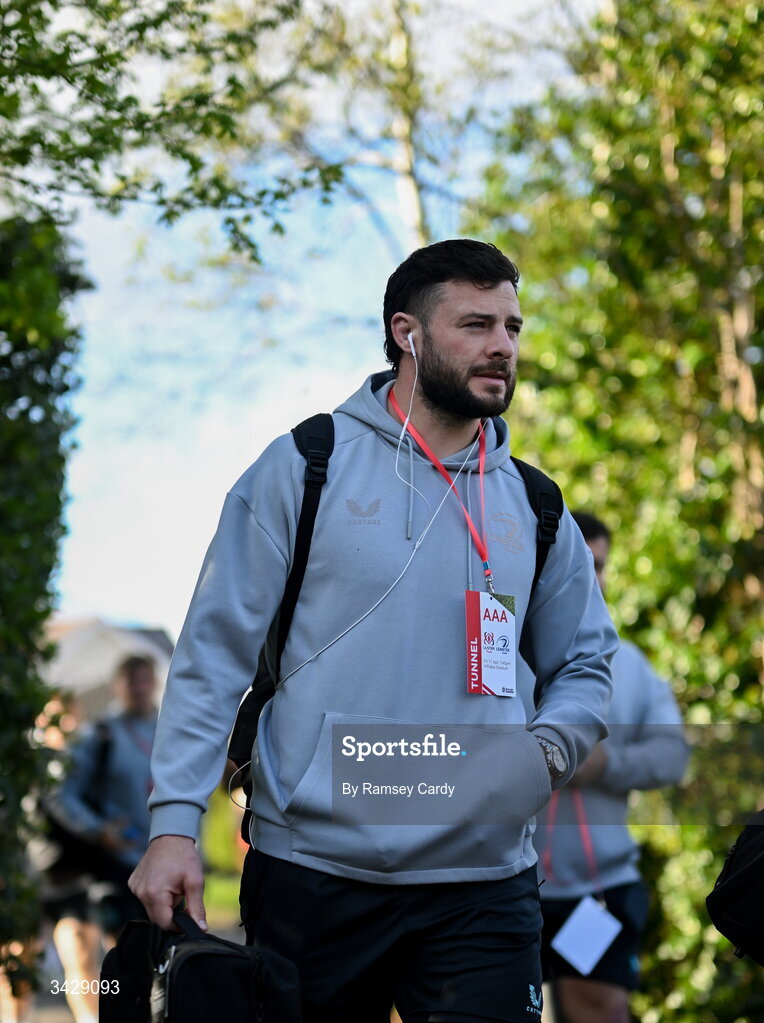 17 April 2026; Robbie Henshaw of Leinster arrives before the United Rugby Championship match between Ulster and Leinster at Affidea Stadium in Belfast. Photo by Ramsey Cardy/Sportsfile