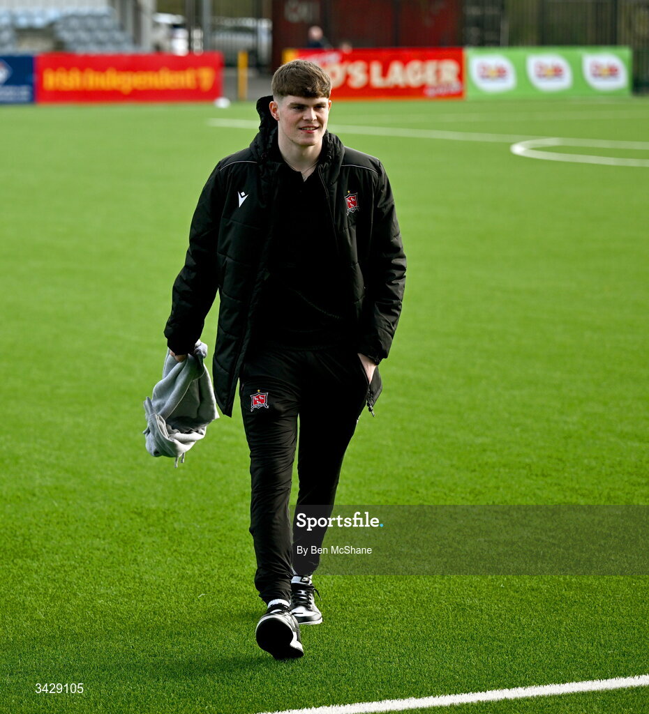 17 April 2026; Vinnie Leonard of Dundalk before the SSE Airtricity Men's Premier Division match between Dundalk and Galway United at Oriel Park in Dundalk, Louth. Photo by Ben McShane/Sportsfile