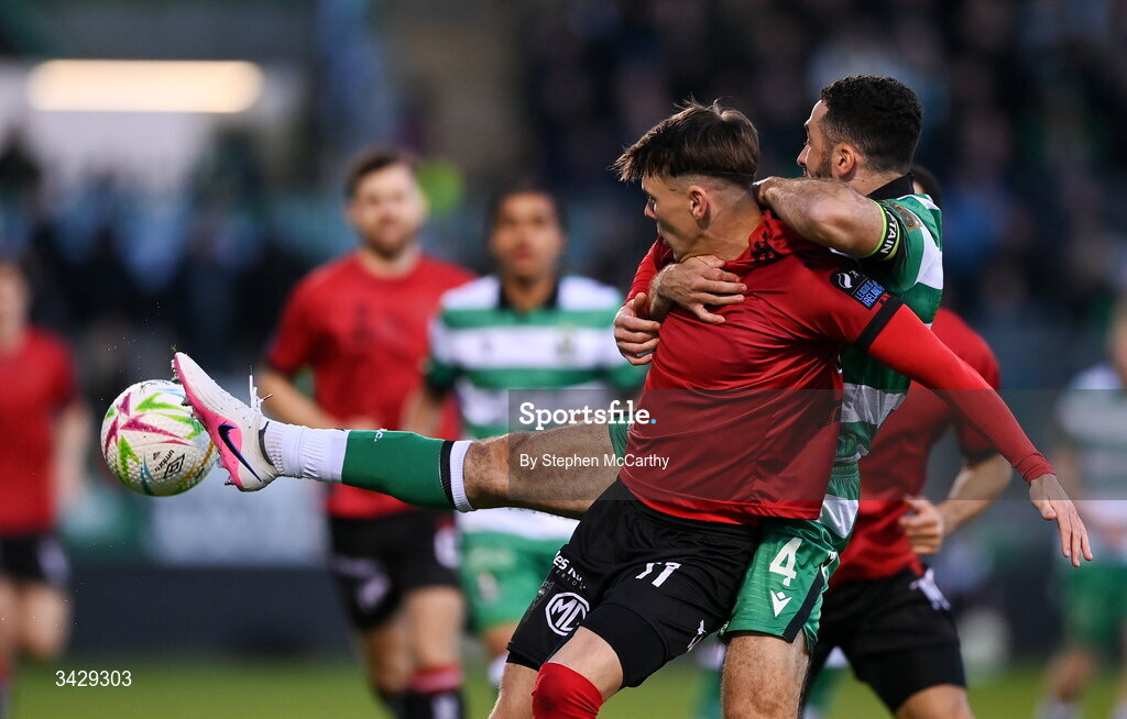 17 April 2026; Dayle Rooney of Bohemians in action against Roberto Lopes of Shamrock Rovers during the SSE Airtricity Men's Premier Division match between Shamrock Rovers and Bohemians at Tallaght Stadium in Dublin. Photo by Stephen McCarthy/Sportsfile