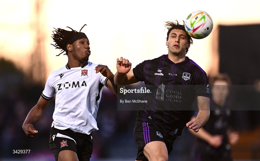 17 April 2026; Gianfranco Facchineri of Galway United in action against Gbemi Arubi of Dundalk during the SSE Airtricity Men's Premier Division match between Dundalk and Galway United at Oriel Park in Dundalk, Louth. Photo by Ben McShane/Sportsfile