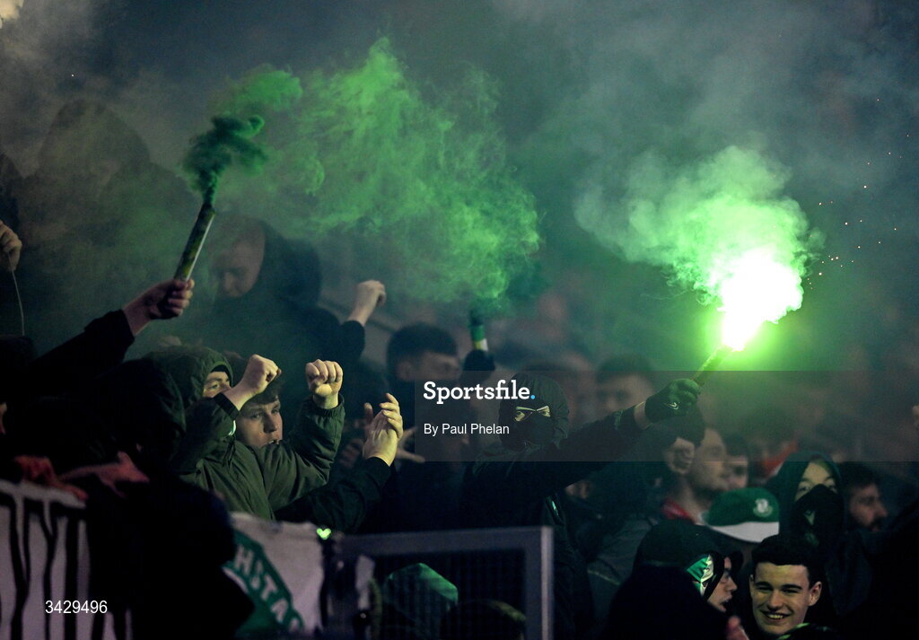 17 April 2026; Shamrock Rovers fans with pyros during the SSE Airtricity Men's Premier Division match between Shamrock Rovers and Bohemians at Tallaght Stadium in Dublin. Photo by Paul Phelan/Sportsfile
