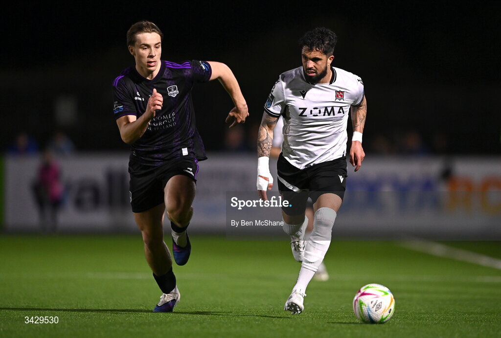17 April 2026; Declan McDaid of Dundalk in action against Arthur Parker of Galway United during the SSE Airtricity Men's Premier Division match between Dundalk and Galway United at Oriel Park in Dundalk, Louth. Photo by Ben McShane/Sportsfile