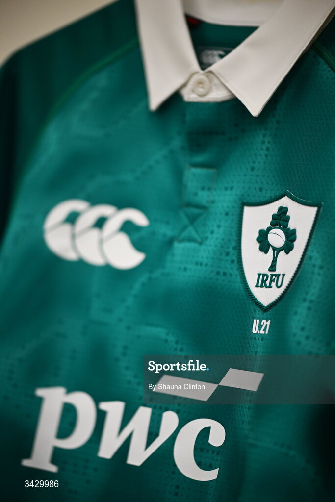 18 April 2026; The jersey of Ireland captain Lucia Linn is seen hanging in the dressing room before the Women's U21 Six Nations Series match between Ireland and Italy at Dexcom Stadium in Galway. Photo by Shauna Clinton/Sportsfile