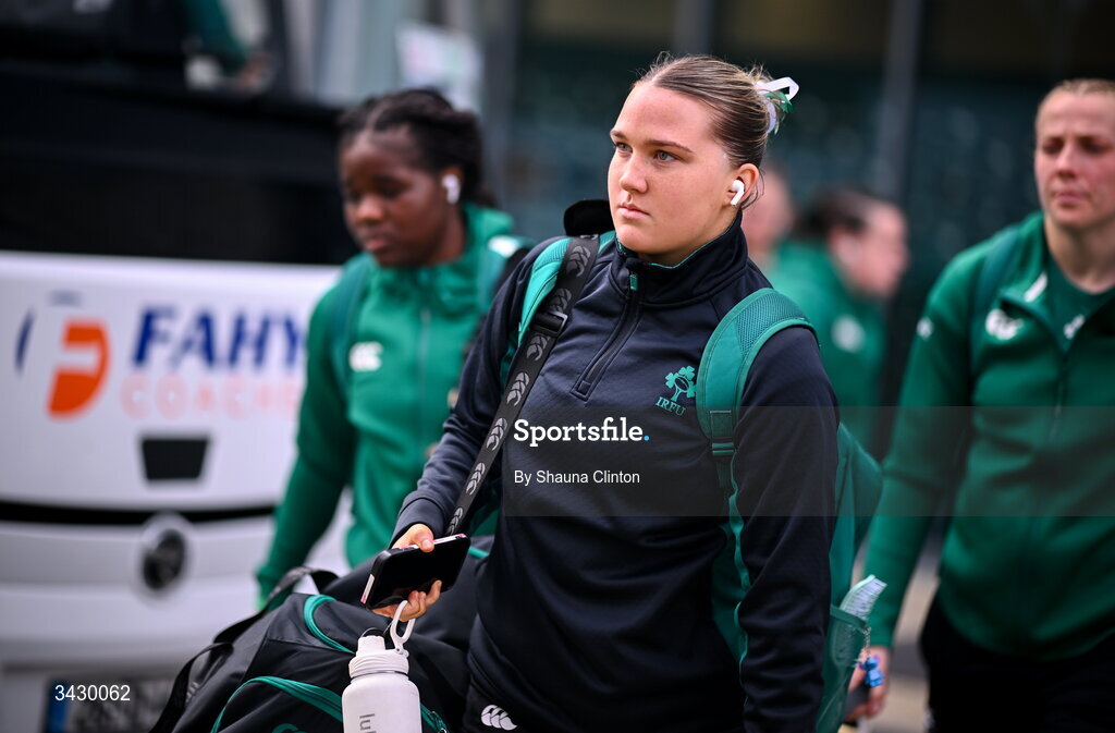 18 April 2026; Orlaith Morrissy of Ireland, centre, and team-mates arrive ahead of the Women's U21 Six Nations Series match between Ireland and Italy at Dexcom Stadium in Galway. Photo by Shauna Clinton/Sportsfile