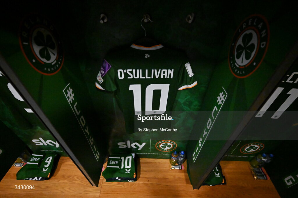 18 April 2026; The jersey of Denise O’Sullivan hangs in the Republic of Ireland dressing room before the 2027 FIFA Women’s World Cup Qualifier match between Republic of Ireland and Poland at the Aviva Stadium in Dublin. Photo by Stephen McCarthy/Sportsfile