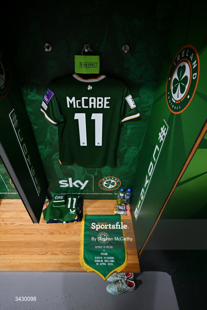 18 April 2026; The jersey of Katie McCabe hangs in the Republic of Ireland dressing room alongside a pennant before the 2027 FIFA Women’s World Cup Qualifier match between Republic of Ireland and Poland at the Aviva Stadium in Dublin. Photo by Stephen McCarthy/Sportsfile