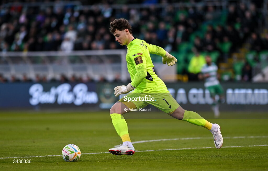 17 April 2026; Shamrock Rovers goalkeeper Ed McGinty during the SSE Airtricity Men's Premier Division match between Shamrock Rovers and Bohemians at Tallaght Stadium in Dublin. Photo by Adam Russell/Sportsfile