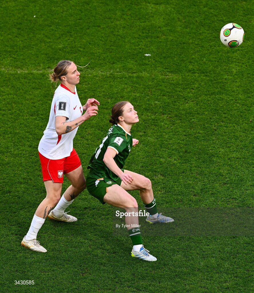18 April 2026; Emily Murphy of Republic of Ireland in action against Oliwia Wos of Poland during the 2027 FIFA Women’s World Cup Qualifier match between Republic of Ireland and Poland at the Aviva Stadium in Dublin. Photo by Tyler Miller/Sportsfile