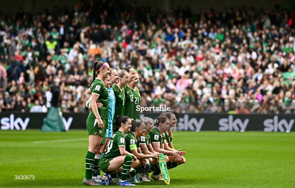 18 April 2026; The Republic of Ireland team photo before the 2027 FIFA Women’s World Cup Qualifier match between Republic of Ireland and Poland at the Aviva Stadium in Dublin. Photo by Seb Daly/Sportsfile