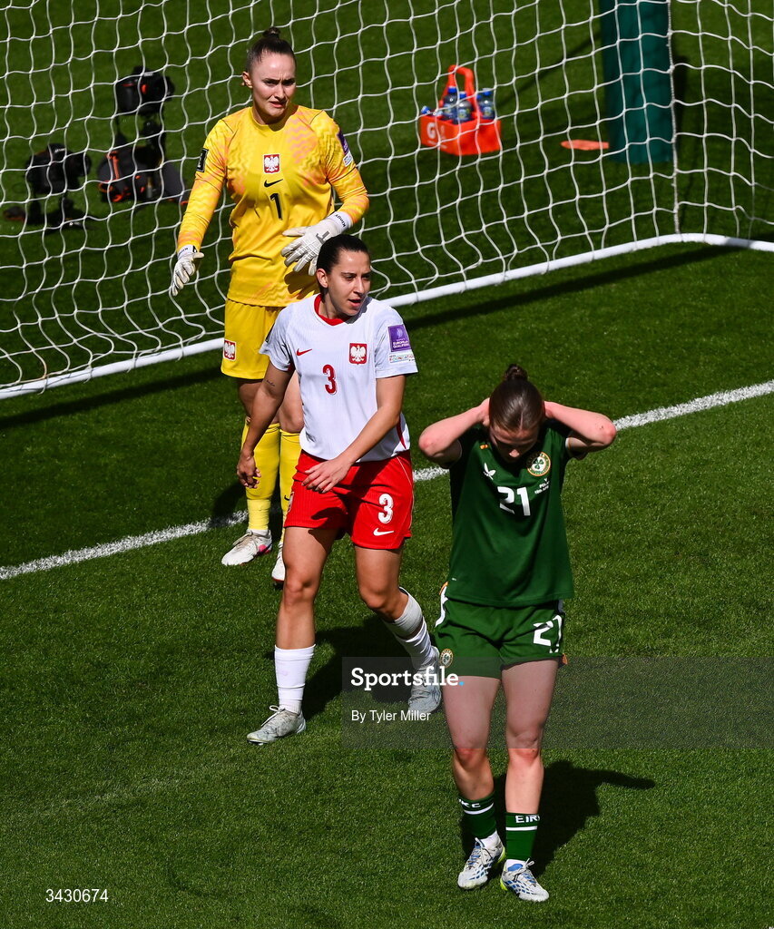 18 April 2026; Emily Murphy of Republic of Ireland reacts to a missed opportunity during the 2027 FIFA Women’s World Cup Qualifier match between Republic of Ireland and Poland at the Aviva Stadium in Dublin. Photo by Tyler Miller/Sportsfile
