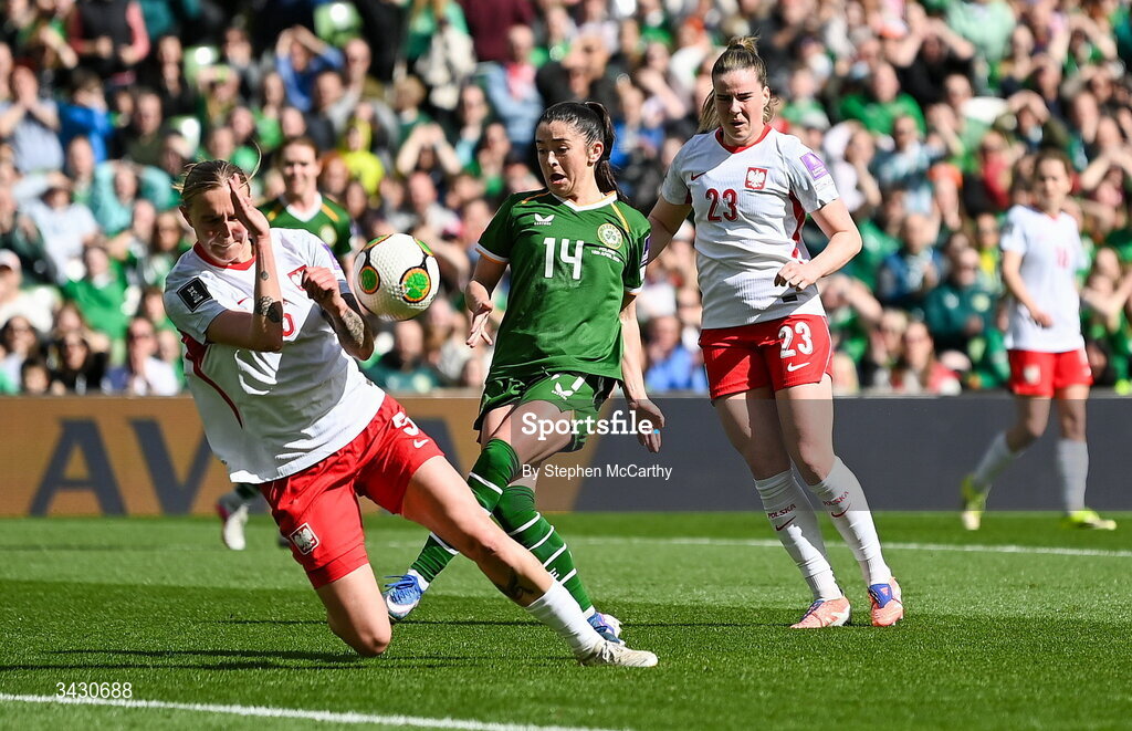 18 April 2026; Marissa Sheva of Republic of Ireland has a shot blocked by Oliwia Wos of Poland during the 2027 FIFA Women’s World Cup Qualifier match between Republic of Ireland and Poland at the Aviva Stadium in Dublin. Photo by Stephen McCarthy/Sportsfile