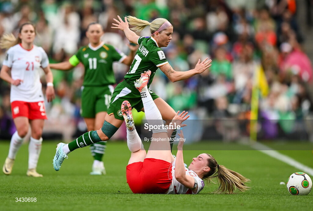 18 April 2026; Denise O'Sullivan of Republic of Ireland in action against Adriana Achcinska of Poland during the 2027 FIFA Women’s World Cup Qualifier match between Republic of Ireland and Poland at the Aviva Stadium in Dublin. Photo by Stephen McCarthy/Sportsfile