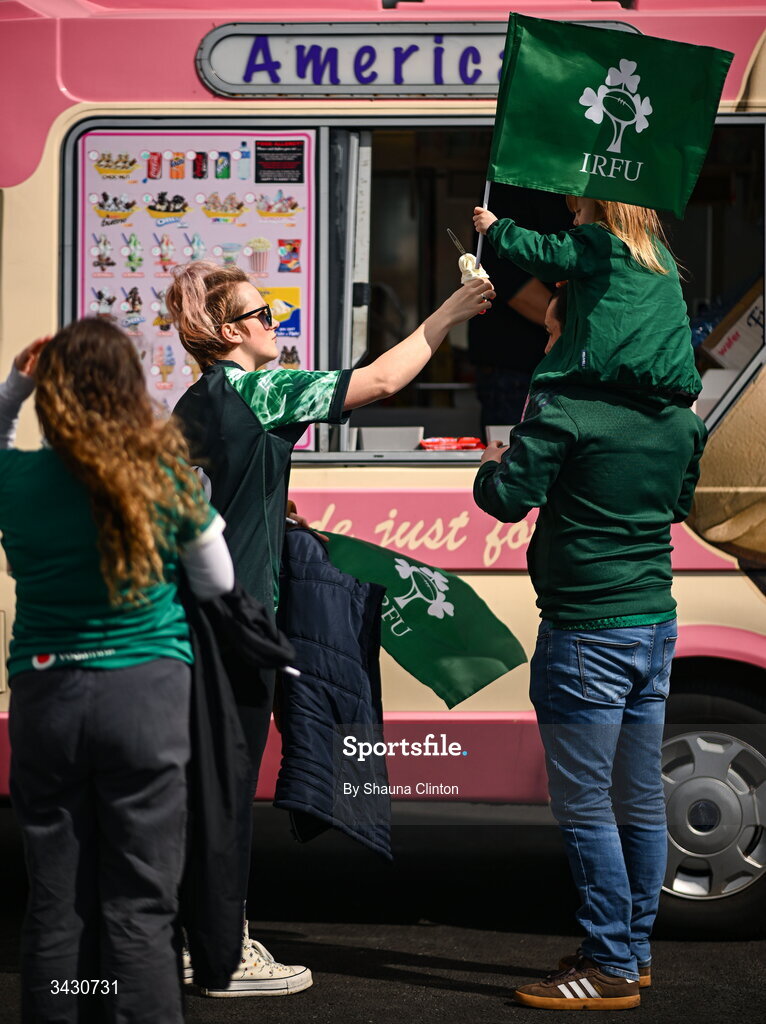 18 April 2026; Ireland supporters arrive ahead of the Women's Six Nations Rugby Championship match between Ireland and Italy at Dexcom Stadium in Galway. Photo by Shauna Clinton/Sportsfile