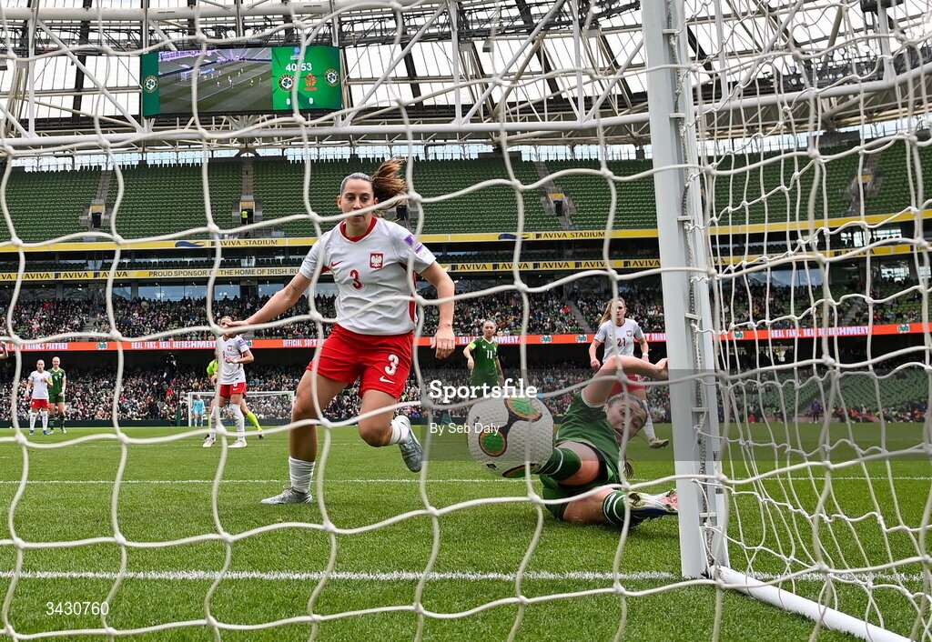 18 April 2026; Marissa Sheva of Republic of Ireland shoots to score her side's first goal during the 2027 FIFA Women’s World Cup Qualifier match between Republic of Ireland and Poland at the Aviva Stadium in Dublin. Photo by Seb Daly/Sportsfile