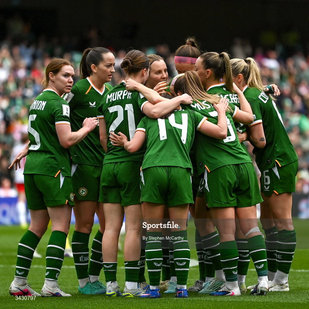 18 April 2026; Republic of Ireland players celebrate their side's first goal scored by Marissa Sheva during the 2027 FIFA Women’s World Cup Qualifier match between Republic of Ireland and Poland at the Aviva Stadium in Dublin. Photo by Stephen McCarthy/Sportsfile