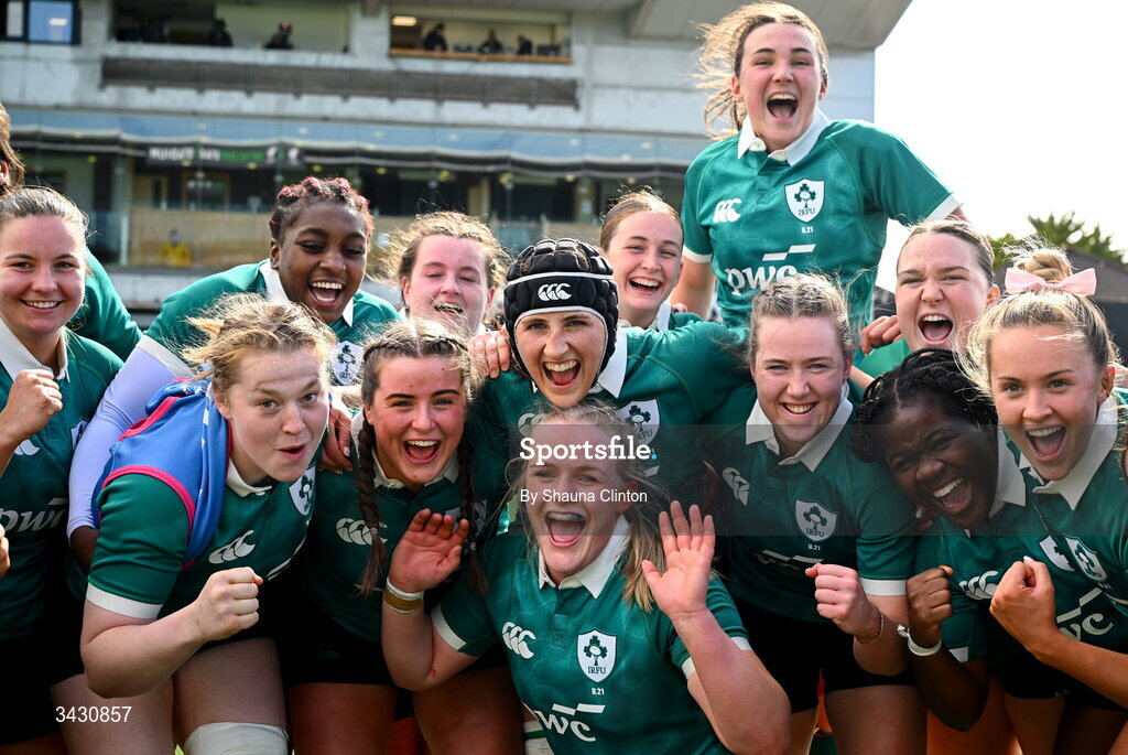 18 April 2026; Ireland players celebrate after the Women's U21 Six Nations Series match between Ireland and Italy at Dexcom Stadium in Galway. Photo by Shauna Clinton/Sportsfile