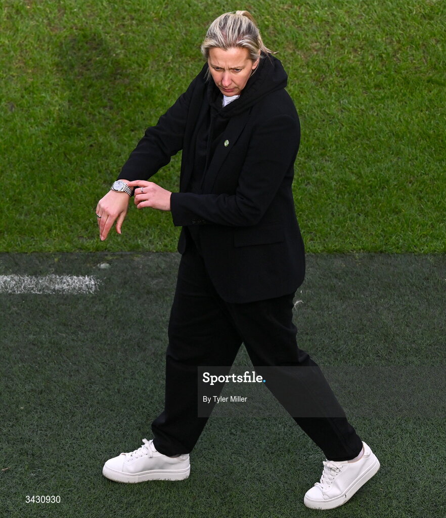 18 April 2026; Republic of Ireland head coach Carla Ward during the 2027 FIFA Women’s World Cup Qualifier match between Republic of Ireland and Poland at the Aviva Stadium in Dublin. Photo by Tyler Miller/Sportsfile
