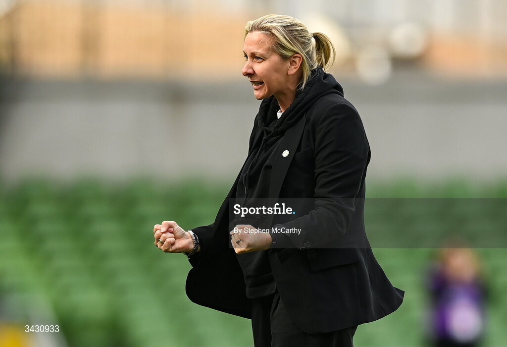 18 April 2026; Republic of Ireland head coach Carla Ward celebrates at the final whistle of the 2027 FIFA Women’s World Cup Qualifier match between Republic of Ireland and Poland at the Aviva Stadium in Dublin. Photo by Stephen McCarthy/Sportsfile