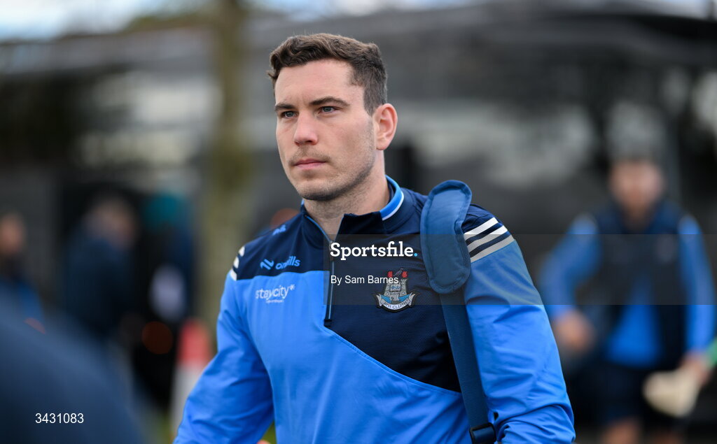 18 April 2026; Paddy Smyth of Dublin arrives before the Leinster GAA Senior Hurling Championship Round 1 match between Offaly and Dublin at Glenisk O'Connor Park in Tullamore, Offaly. Photo by Sam Barnes/Sportsfile