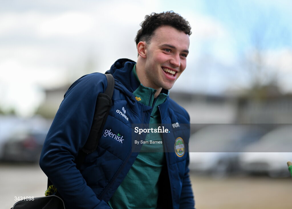 18 April 2026; Ross Ravenhill of Offaly arrives before the Leinster GAA Senior Hurling Championship Round 1 match between Offaly and Dublin at Glenisk O'Connor Park in Tullamore, Offaly. Photo by Sam Barnes/Sportsfile