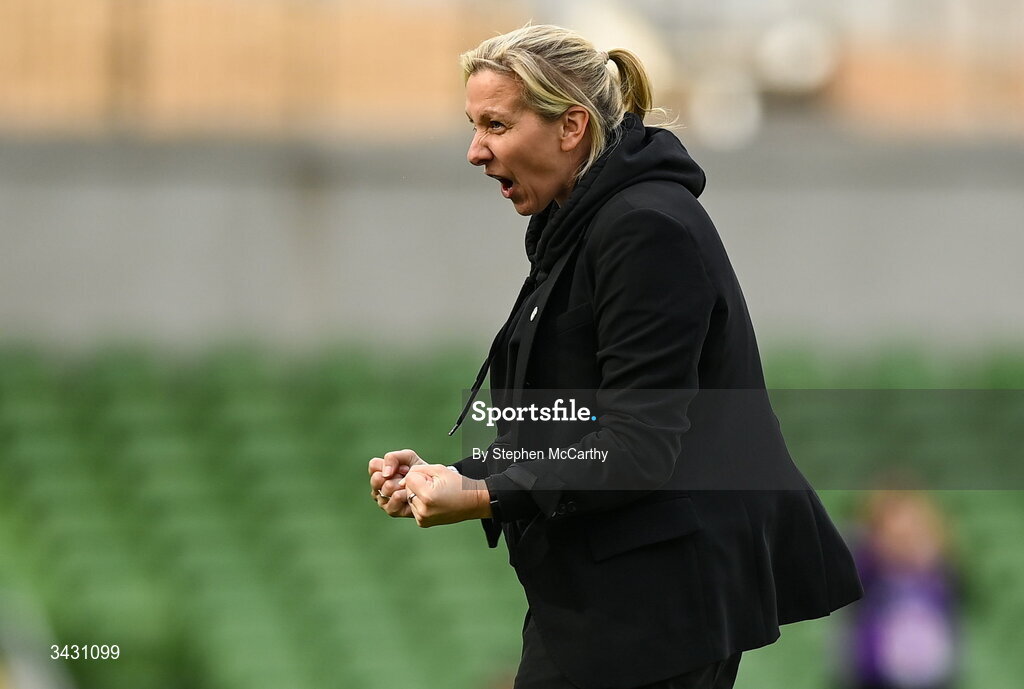 18 April 2026; Republic of Ireland head coach Carla Ward celebrates after the 2027 FIFA Women’s World Cup Qualifier match between Republic of Ireland and Poland at the Aviva Stadium in Dublin. Photo by Stephen McCarthy/Sportsfile
