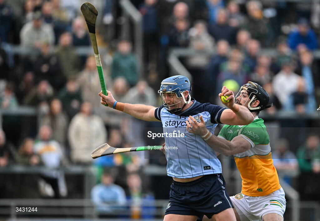 18 April 2026; John Hetherton of Dublin in action against Ben Conneely of Offaly during the Leinster GAA Senior Hurling Championship Round 1 match between Offaly and Dublin at Glenisk O'Connor Park in Tullamore, Offaly. Photo by Sam Barnes/Sportsfile