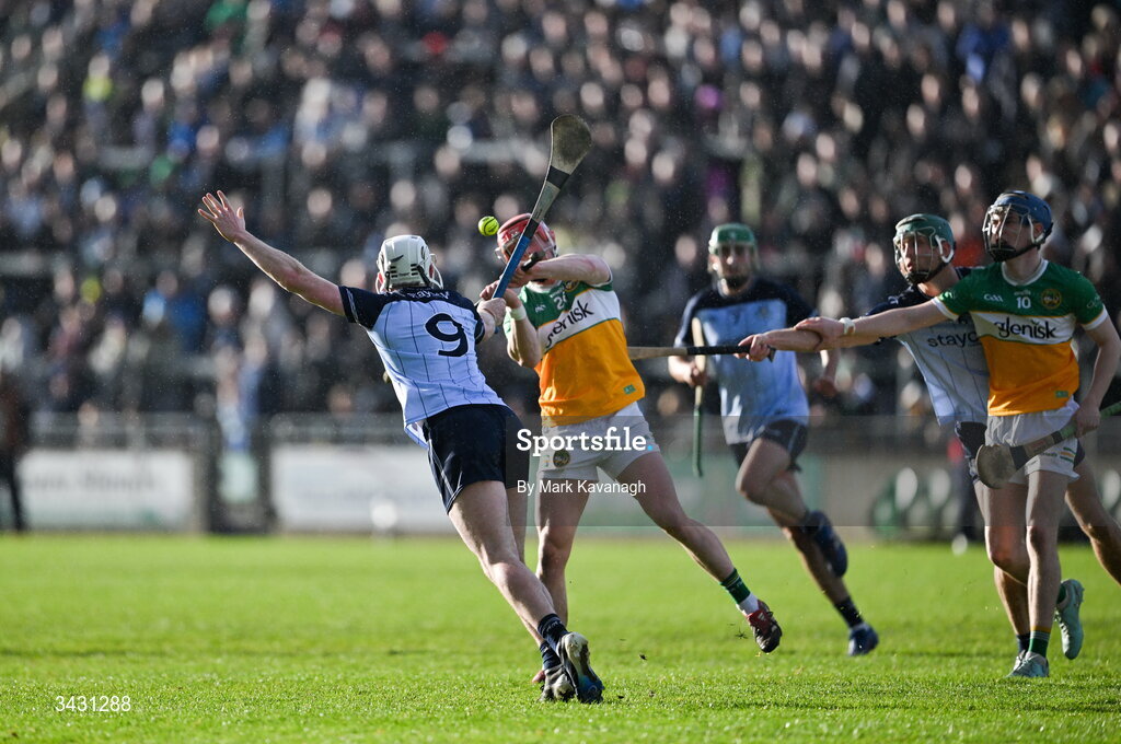 18 April 2026; Conor Donohoe of Dublin attempts to block Charlie Mitchell of Offaly's shot during the Leinster GAA Senior Hurling Championship Round 1 match between Offaly and Dublin at Glenisk O'Connor Park in Tullamore, Offaly. Photo by Mark Kavanagh/Sportsfile