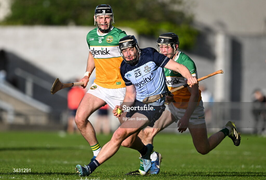 18 April 2026; Dónal Burke of Dublin in action against Cathal King, right, and Dan Ravenhill of Offaly during the Leinster GAA Senior Hurling Championship Round 1 match between Offaly and Dublin at Glenisk O'Connor Park in Tullamore, Offaly. Photo by Sam Barnes/Sportsfile