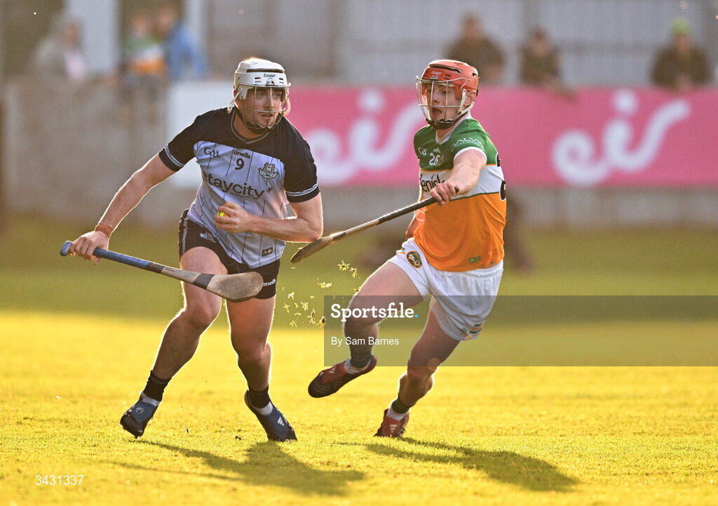18 April 2026; Conor Donohoe of Dublin in action against Charlie Mitchell of Offaly during the Leinster GAA Senior Hurling Championship Round 1 match between Offaly and Dublin at Glenisk O'Connor Park in Tullamore, Offaly. Photo by Sam Barnes/Sportsfile
