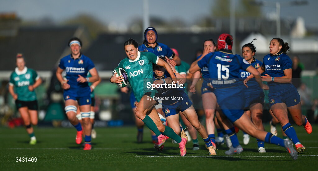 18 April 2026; Béibhinn Parsons of Ireland makes a break during the Women's Six Nations Rugby Championship match between Ireland and Italy at Dexcom Stadium in Galway. Photo by Brendan Moran/Sportsfile