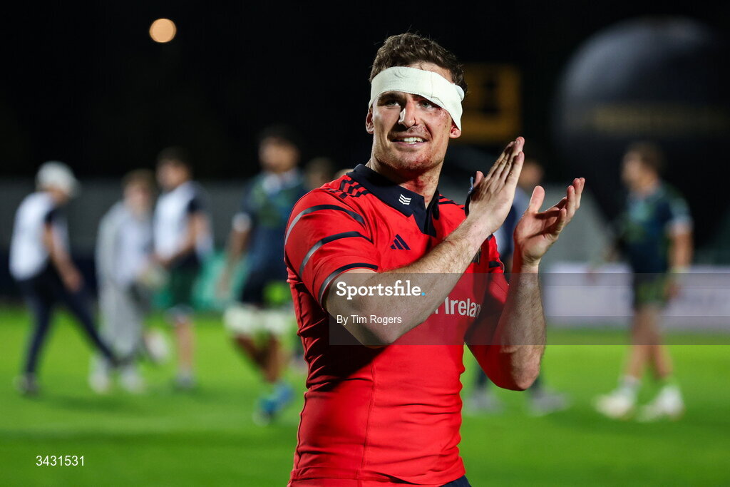 18 April 2026; Shane Daly of Munster celebrates at the final whistle of the United Rugby Championship match between Benetton and Munster at Stadio Monigo in Treviso, Italy. Photo by Tim Rogers/Sportsfile