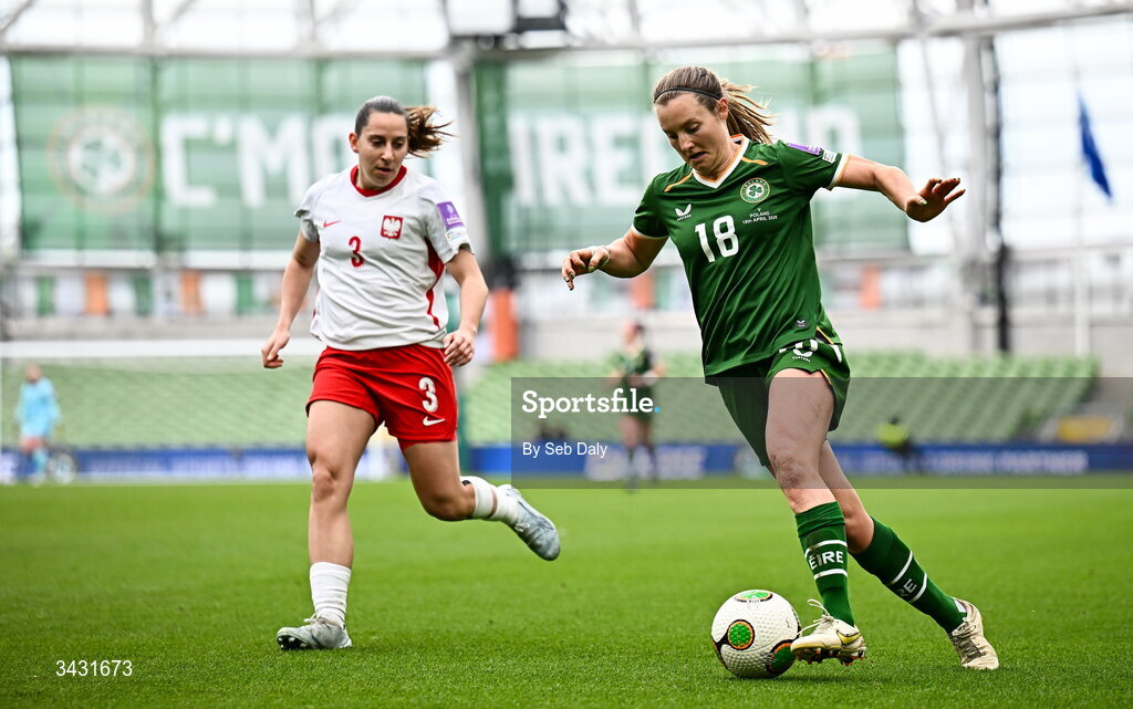 18 April 2026; Kyra Carusa of Republic of Ireland in action against Paulina Dudek of Poland during the 2027 FIFA Women’s World Cup Qualifier match between Republic of Ireland and Poland at the Aviva Stadium in Dublin. Photo by Seb Daly/Sportsfile