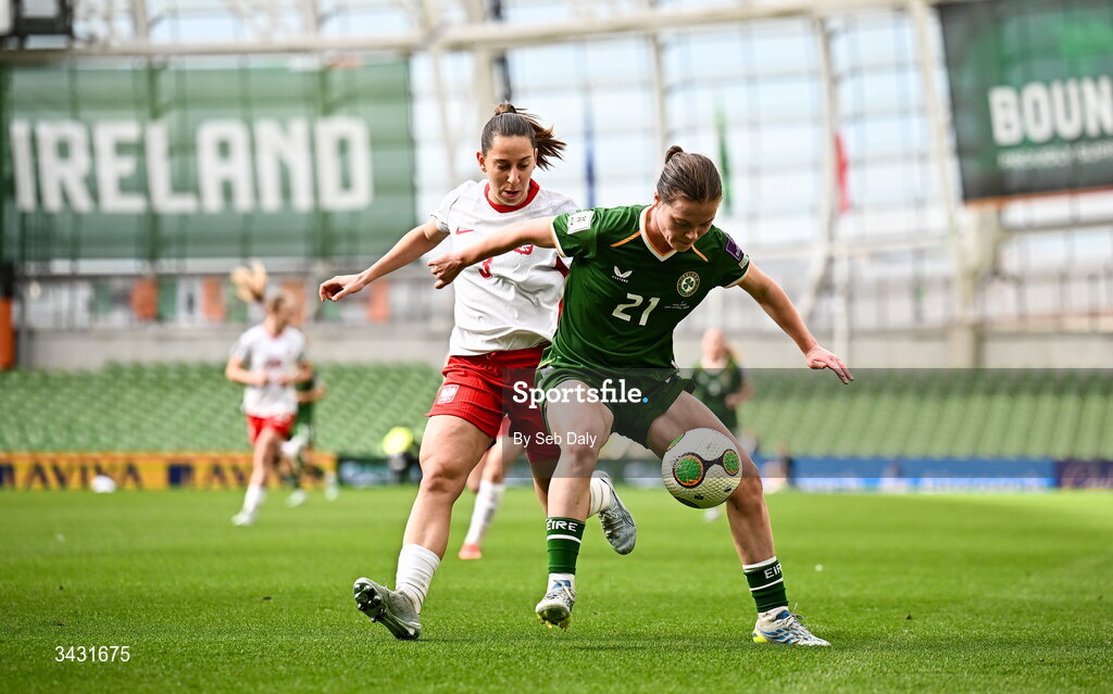 18 April 2026; Emily Murphy of Republic of Ireland in action against Wiktoria Zieniewicz of Poland during the 2027 FIFA Women’s World Cup Qualifier match between Republic of Ireland and Poland at the Aviva Stadium in Dublin. Photo by Seb Daly/Sportsfile