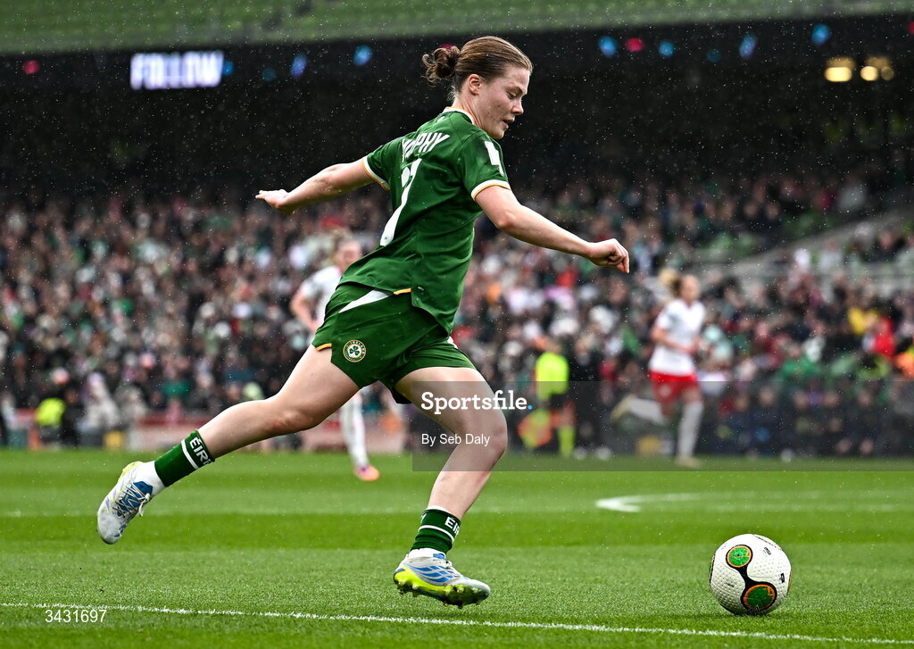 18 April 2026; Emily Murphy of Republic of Ireland during the 2027 FIFA Women’s World Cup Qualifier match between Republic of Ireland and Poland at the Aviva Stadium in Dublin. Photo by Seb Daly/Sportsfile