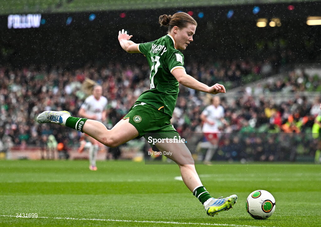 18 April 2026; Emily Murphy of Republic of Ireland during the 2027 FIFA Women’s World Cup Qualifier match between Republic of Ireland and Poland at the Aviva Stadium in Dublin. Photo by Seb Daly/Sportsfile