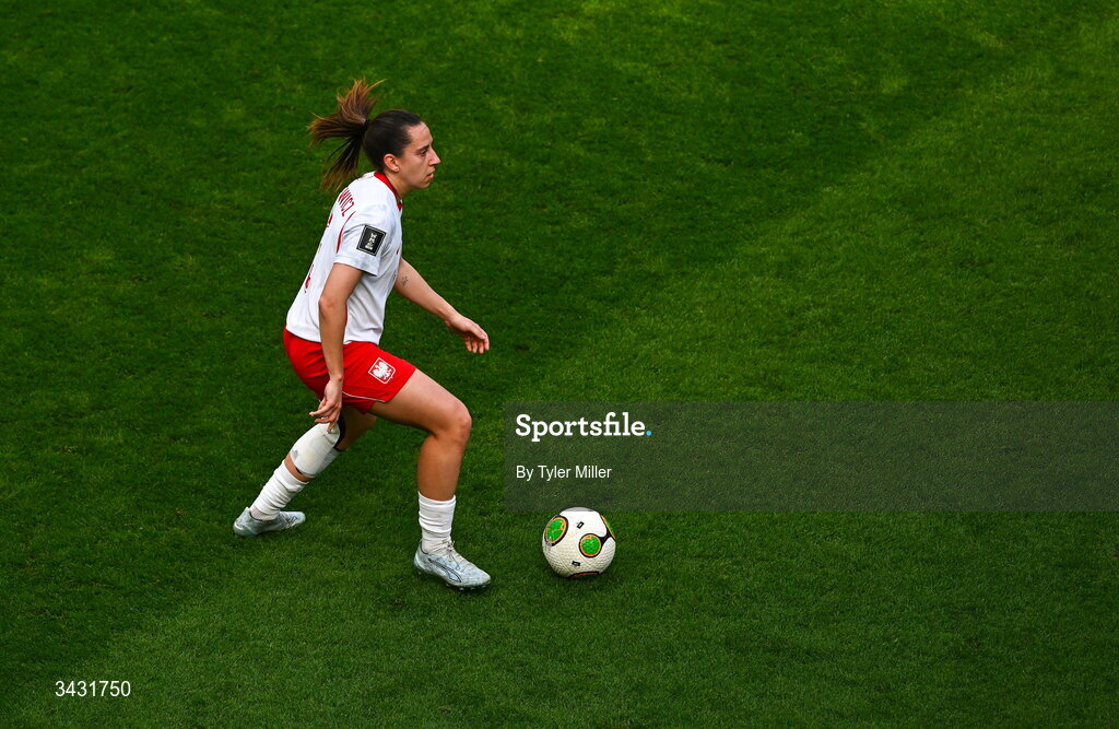 18 April 2026; Wiktoria Zieniewicz of Poland during the 2027 FIFA Women’s World Cup Qualifier match between Republic of Ireland and Poland at the Aviva Stadium in Dublin. Photo by Tyler Miller/Sportsfile