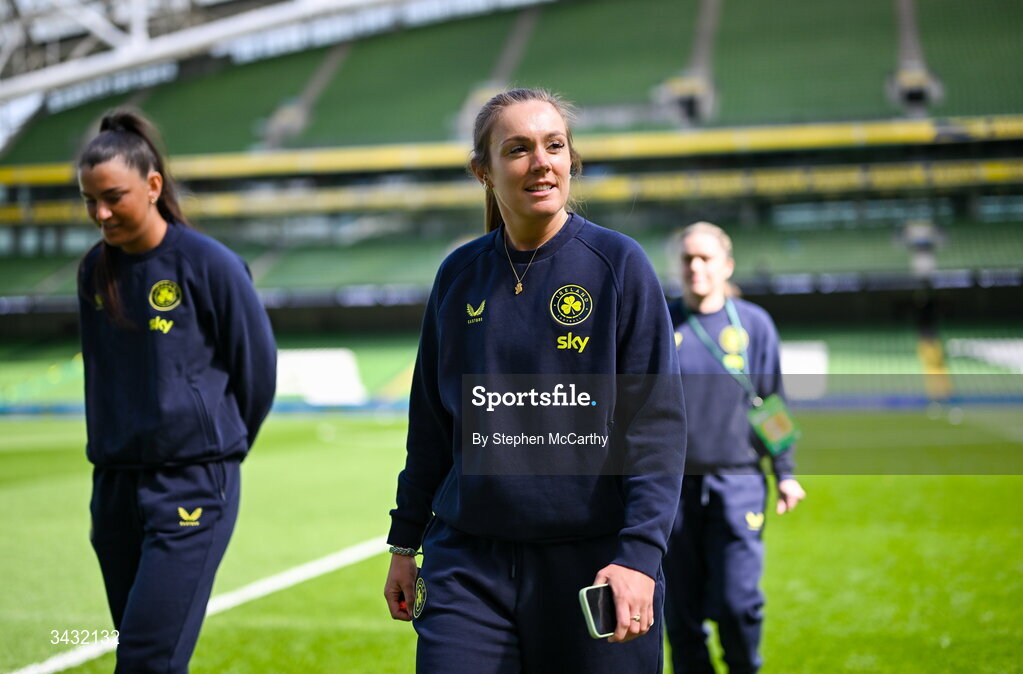 18 April 2026; Republic of Ireland goalkeeper Grace Moloney before the 2027 FIFA Women’s World Cup Qualifier match between Republic of Ireland and Poland at the Aviva Stadium in Dublin. Photo by Stephen McCarthy/Sportsfile