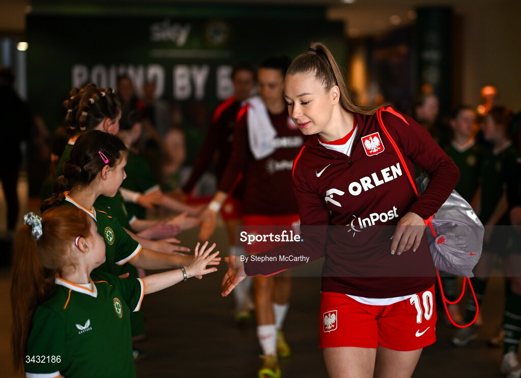 18 April 2026; Weronika Zawistowska of Poland before the 2027 FIFA Women’s World Cup Qualifier match between Republic of Ireland and Poland at the Aviva Stadium in Dublin. Photo by Stephen McCarthy/Sportsfile