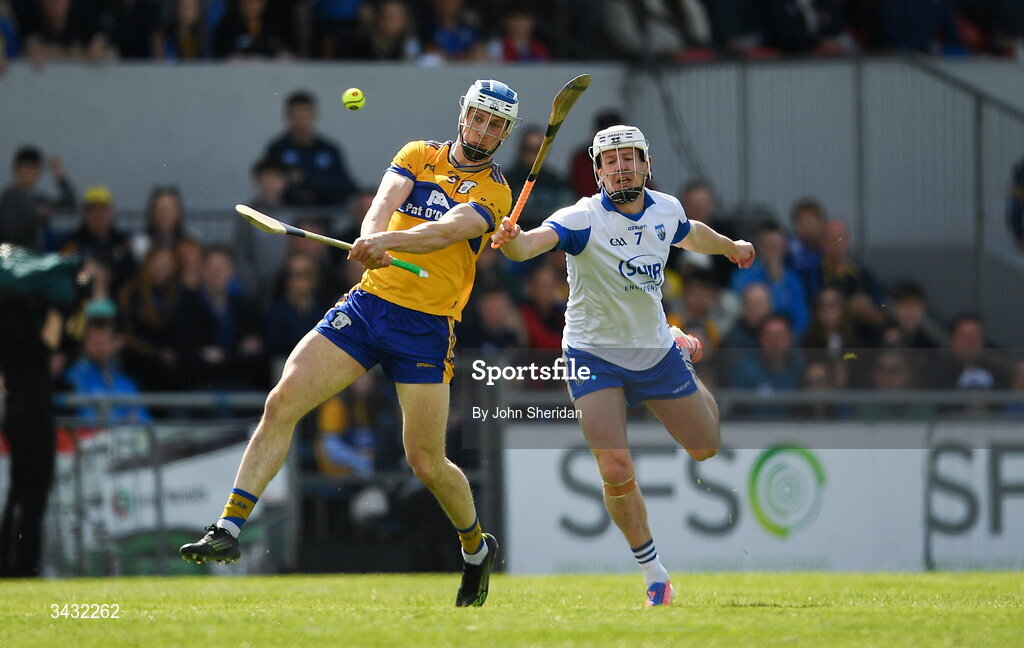 19 April 2026; Diarmuid Ryan of Clare in action against Shane Bennett of Waterford during the Munster GAA Senior Hurling Championship Round 1 match between Clare and Waterford at Zimmer Biomet Páirc Chíosóg in Ennis, Clare. Photo by John Sheridan/Sportsfile