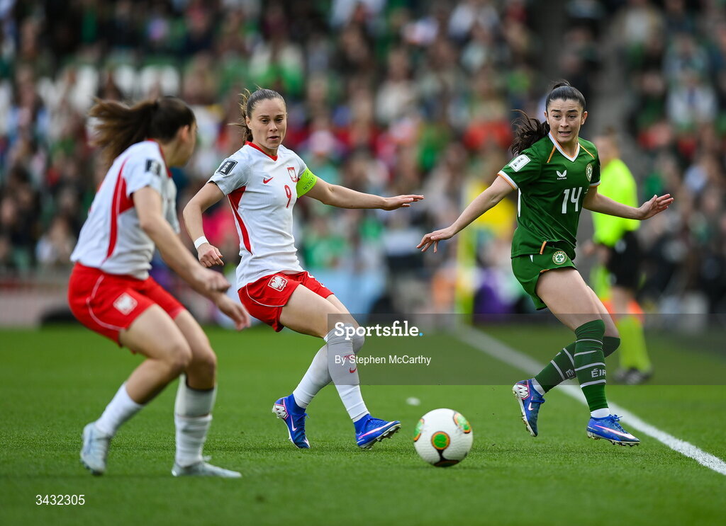 18 April 2026; Marissa Sheva of Republic of Ireland in action against Ewa Pajor of Poland during the 2027 FIFA Women’s World Cup Qualifier match between Republic of Ireland and Poland at the Aviva Stadium in Dublin. Photo by Stephen McCarthy/Sportsfile