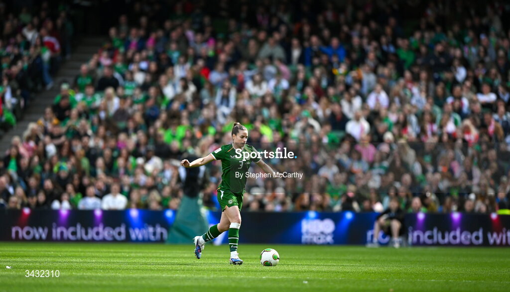 18 April 2026; Chloe Mustaki of Republic of Ireland during the 2027 FIFA Women’s World Cup Qualifier match between Republic of Ireland and Poland at the Aviva Stadium in Dublin. Photo by Stephen McCarthy/Sportsfile