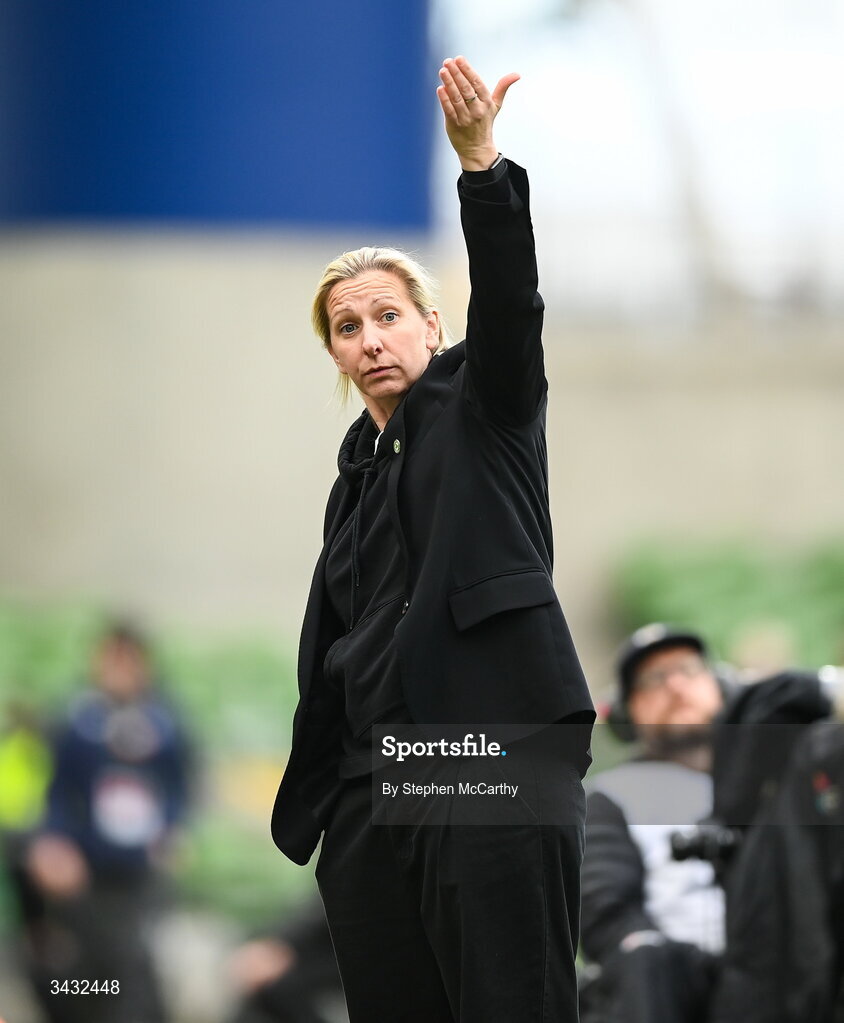 18 April 2026; Republic of Ireland head coach Carla Ward during the 2027 FIFA Women’s World Cup Qualifier match between Republic of Ireland and Poland at the Aviva Stadium in Dublin. Photo by Stephen McCarthy/Sportsfile