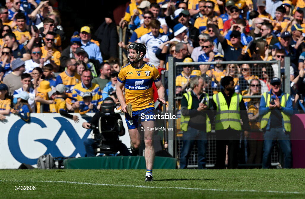 19 April 2026; Tony Kelly of Clare celebrates a late score during the Munster GAA Senior Hurling Championship Round 1 match between Clare and Waterford at Zimmer Biomet Páirc Chíosóg in Ennis, Clare. Photo by Ray McManus/Sportsfile