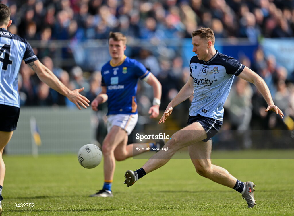 19 April 2026; Paddy Small of Dublin shoots to score his side's second goal during the Leinster GAA Football Senior Championship quarter-final match between Wicklow and Dublin at Echelon Park in Aughrim in Wicklow. Photo by Mark Kavanagh/Sportsfile